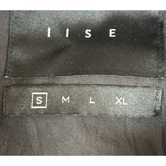 IISE Creased Coach Jacket in Black NWT Size Small - Picture 5 of 9